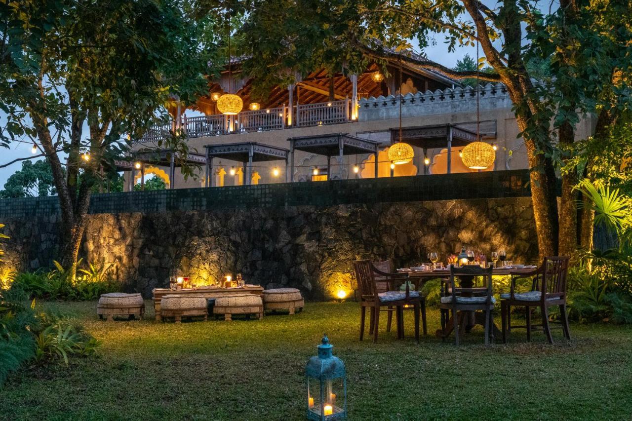 Hotel Malabar Hill Weligama Esterno foto